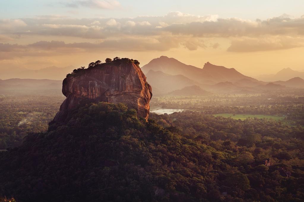 Sundaras Resort & Spa Dambulla Buitenkant foto