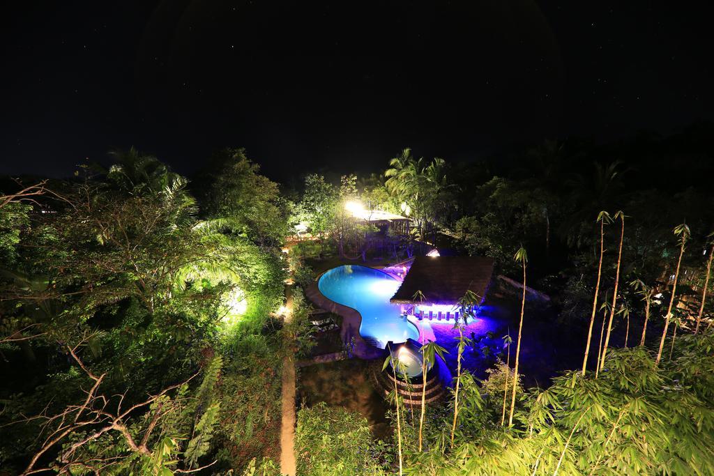 Sundaras Resort & Spa Dambulla Buitenkant foto
